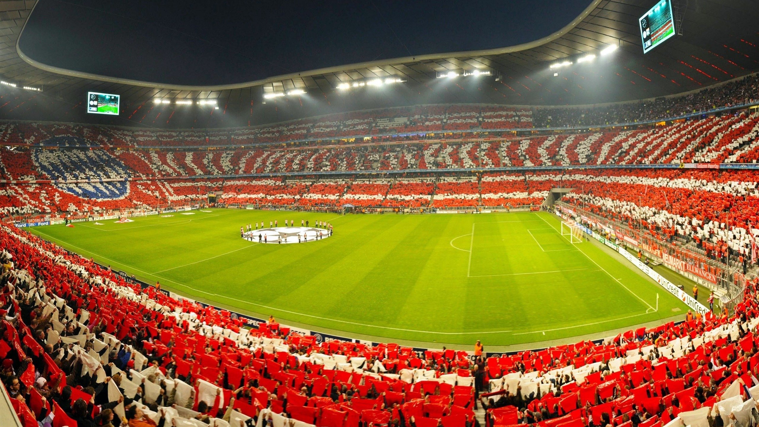 体育mk-冠军球队球员参与公益拍卖筹款支持基层体育设施，冠军球场